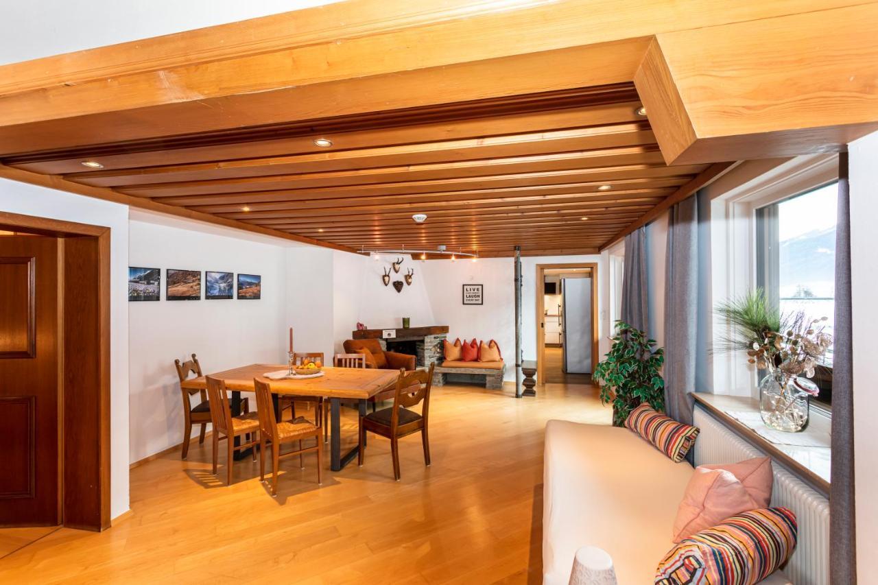 Hoelzl Bed & Breakfast Neukirchen am Grossvenediger Ngoại thất bức ảnh